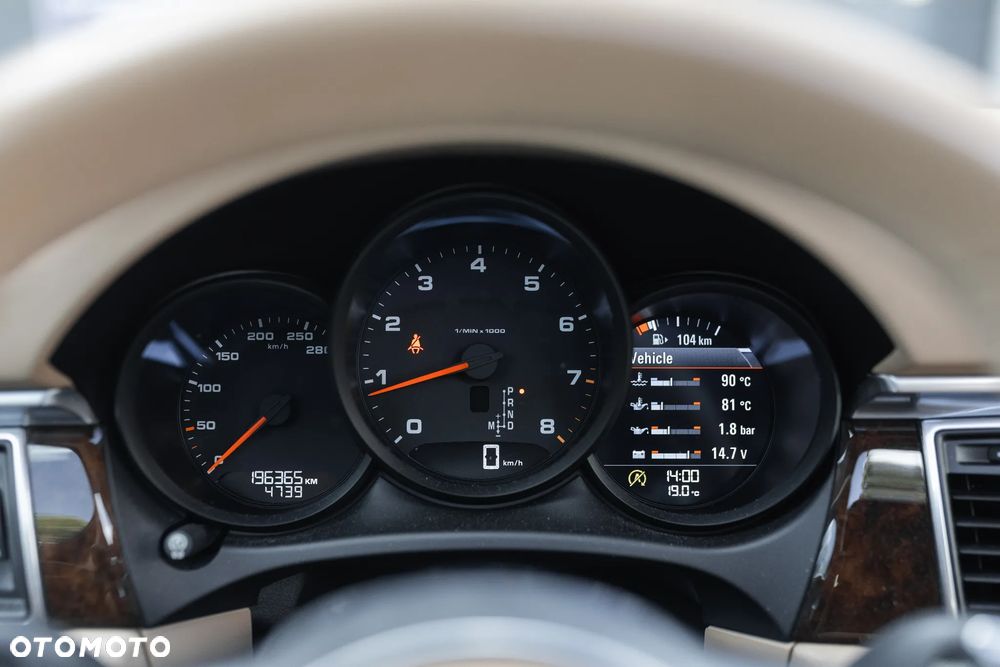 Porsche Macan Standard - 13