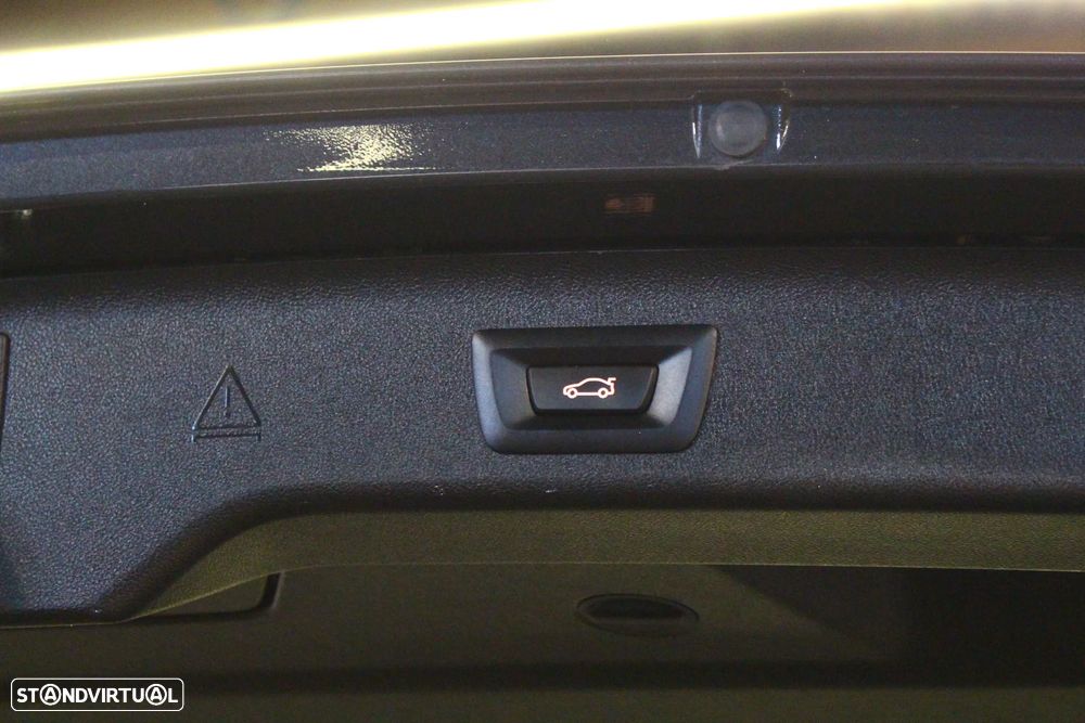 BMW 520 d Auto - 21