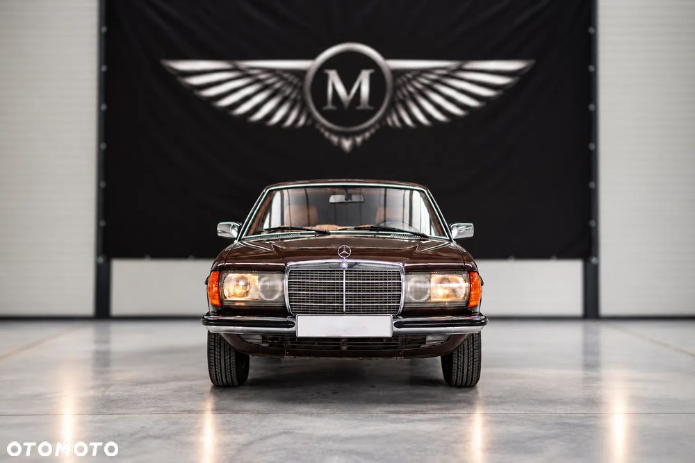 Mercedes-Benz 230 C 1979 photo 3