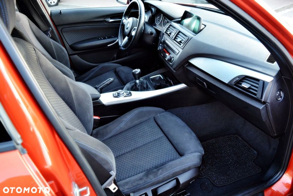 BMW Seria 1 116i - 8