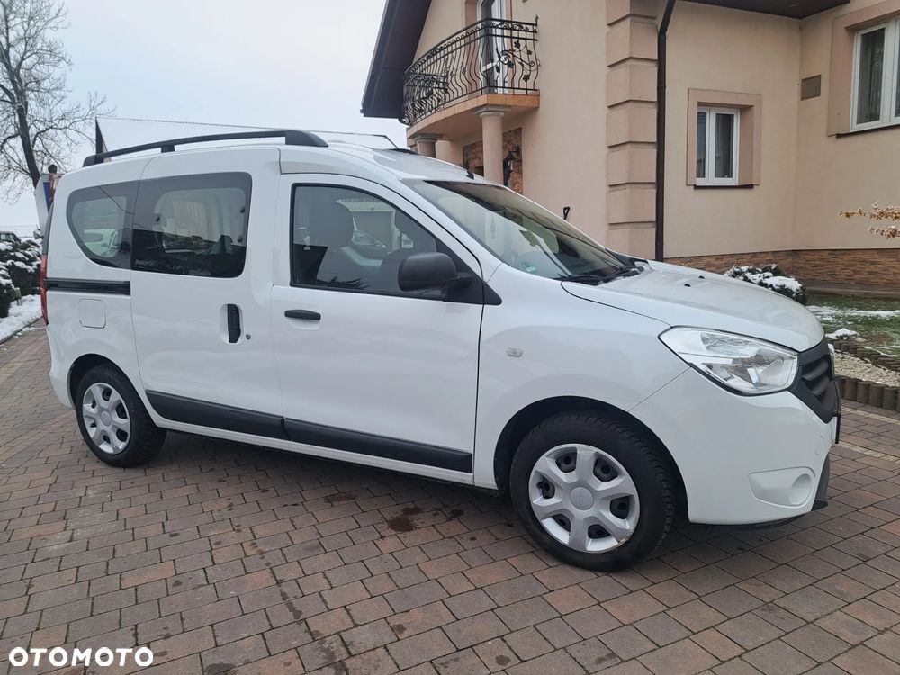 Dacia Dokker SCe 100 Essential - 15