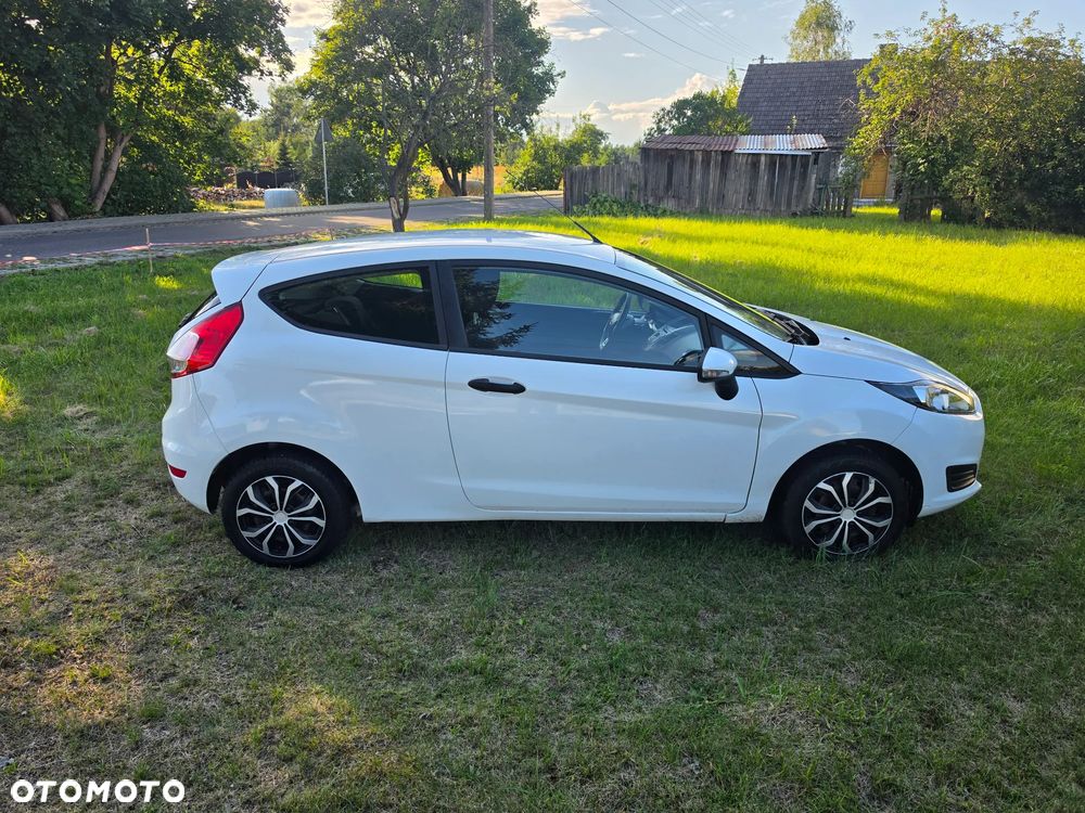 Ford Fiesta 1.25 Trend Edition - 5