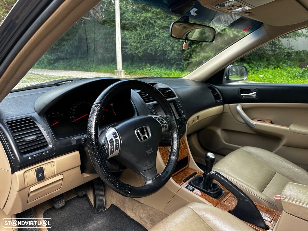 Honda Accord 2.2 i-CTDi Executive Navi - 13