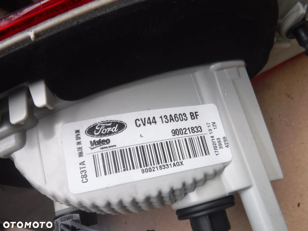 Ford Kuga MK2  lampa tyl w klape LED lewa  CV4413A603-BF - 3