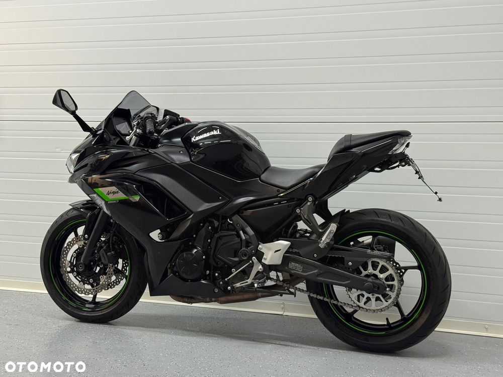 Kawasaki Ninja - 12