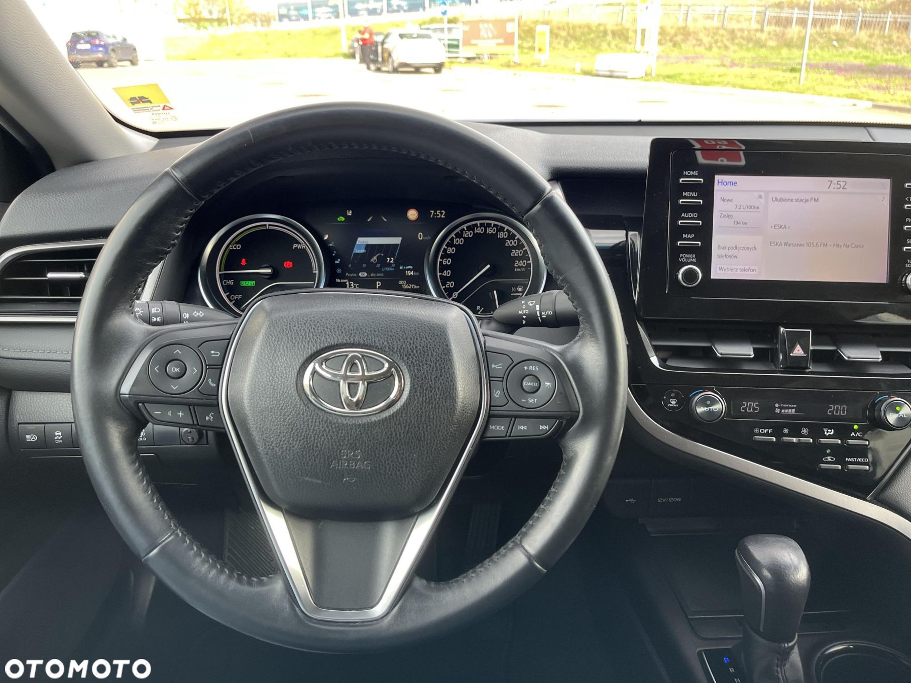 Toyota Camry - 17