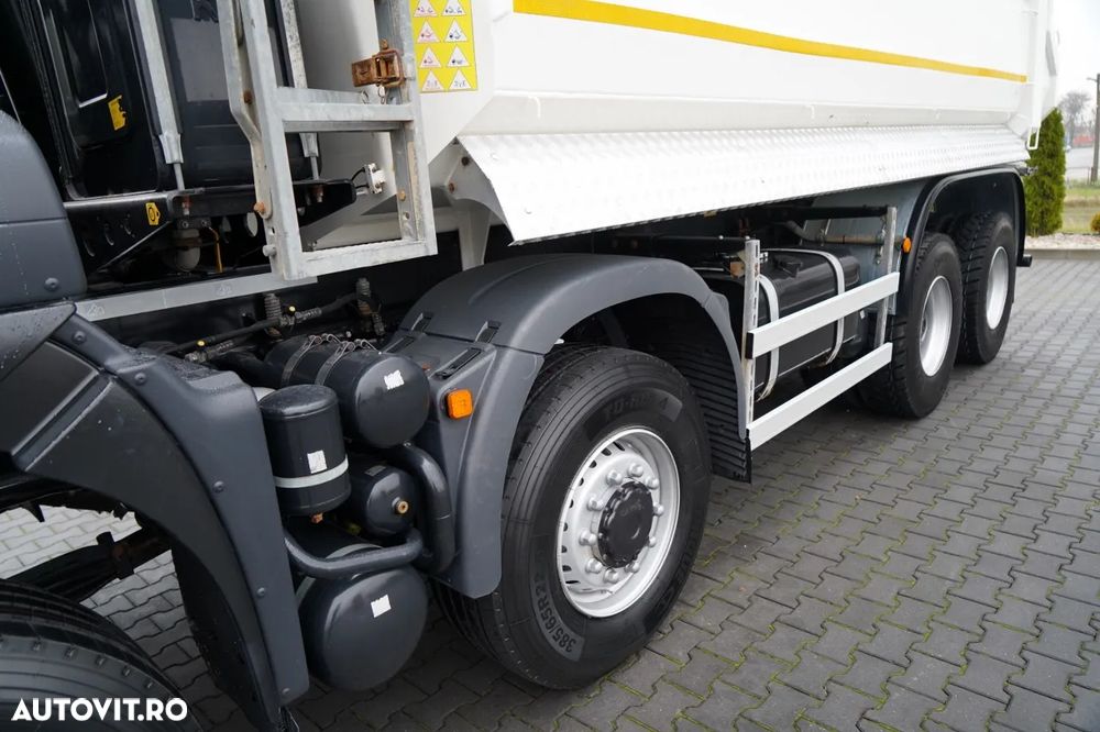 MAN TGS 41.460 / 8X6 / BASCULATOR SPATE / MANUAL / KH-KIPPER / NAVI / ANVELOPE 100% - 16