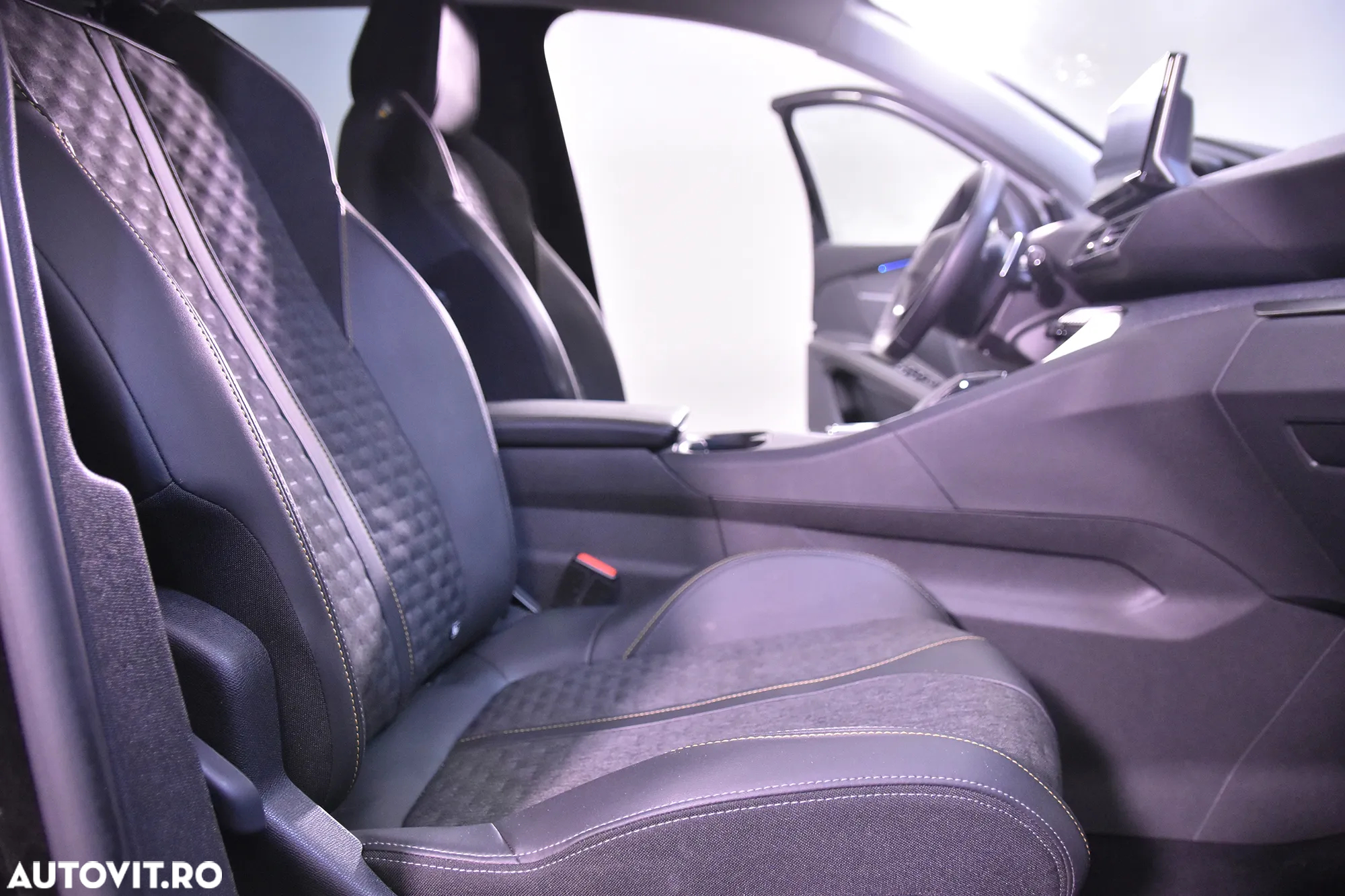 Peugeot 3008 - 11