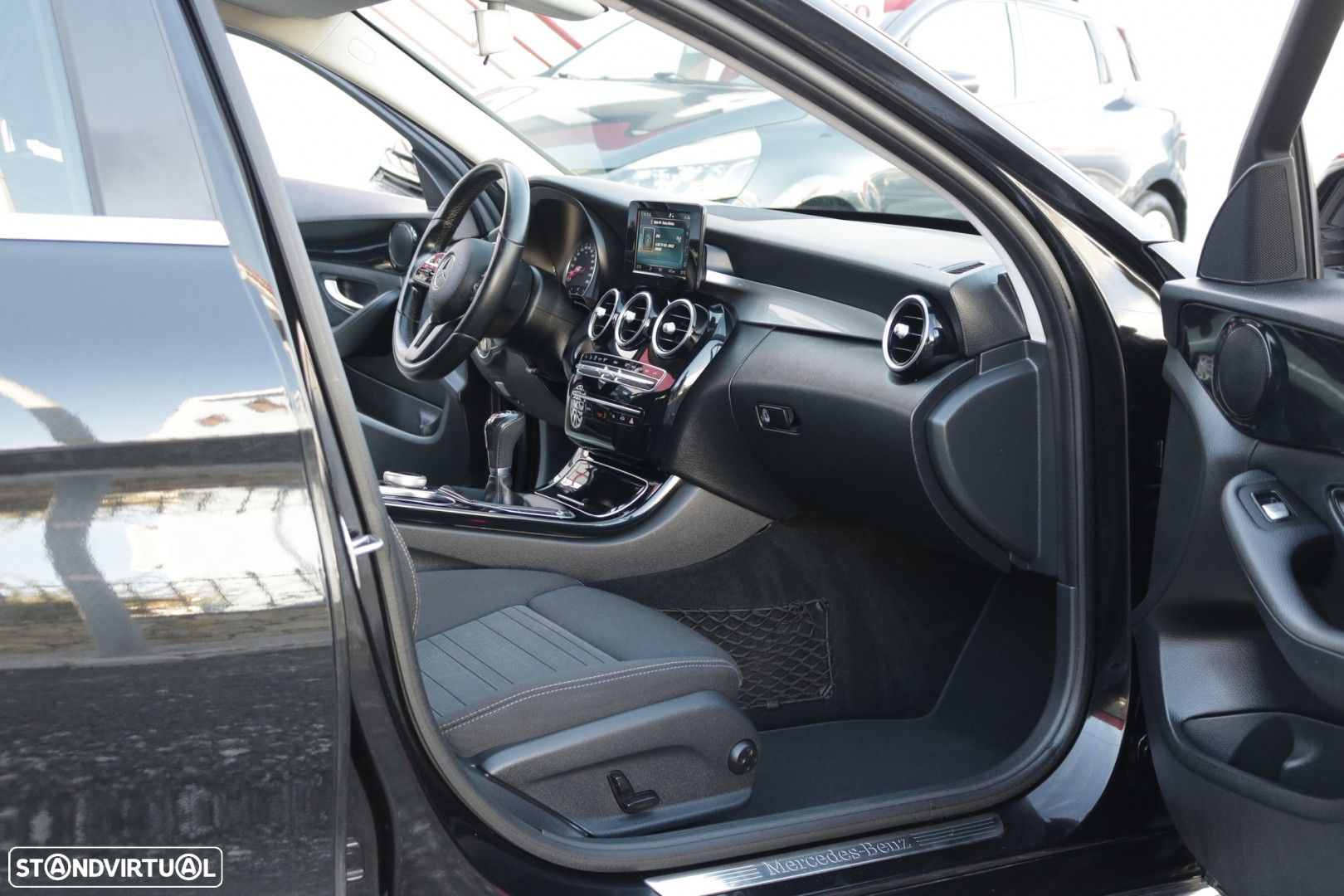 Mercedes-Benz C 200 d Business Solutions - 18