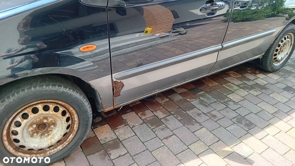 Mazda MPV 2.0 TD Comfort 6 - 18