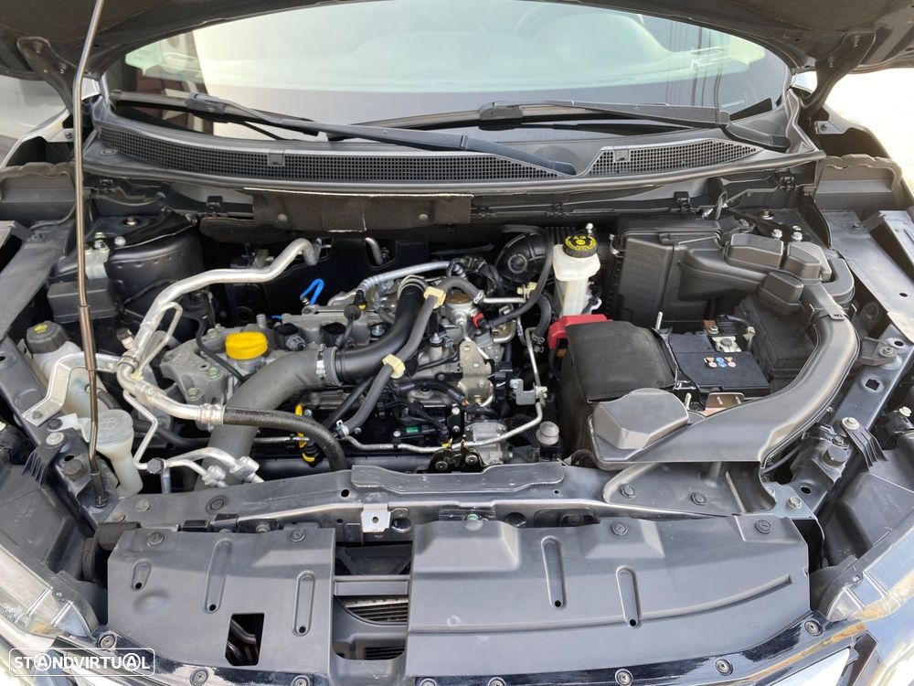 Nissan Qashqai 1.2 DIG-T N-Connecta 18 - 34