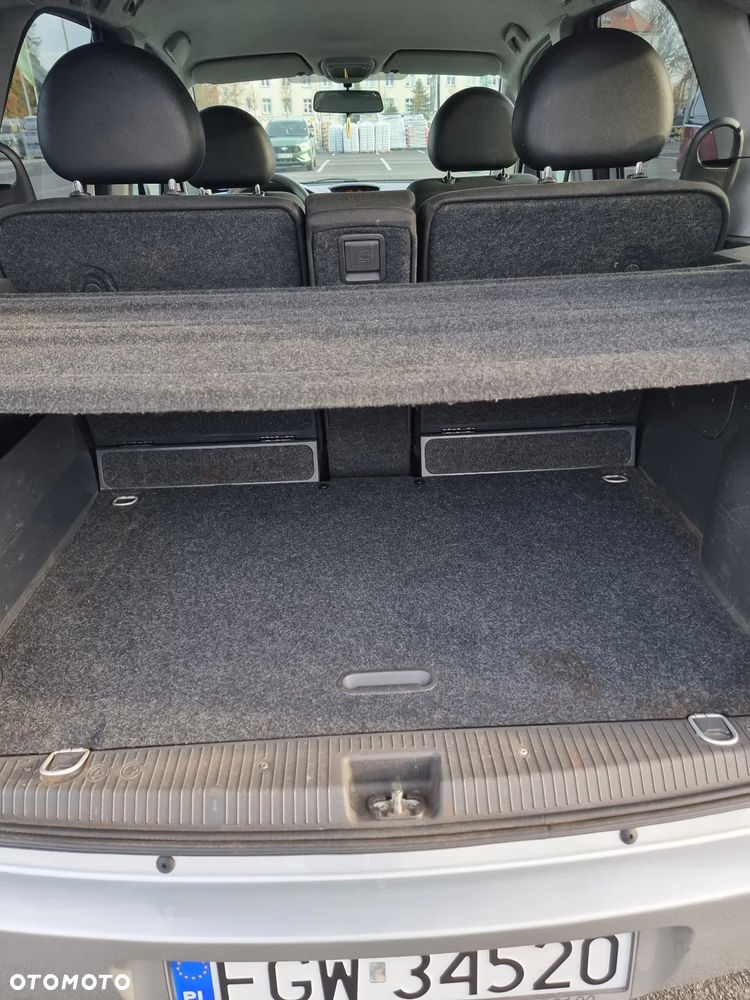 Opel Meriva 1.6 16V - 12