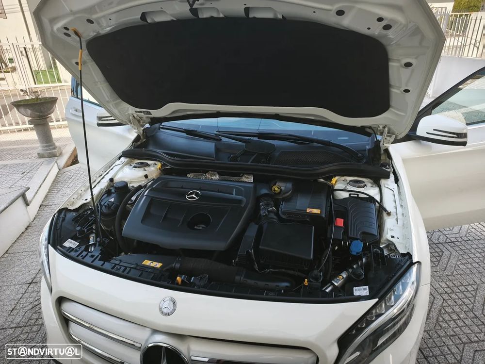 Mercedes-Benz GLA 180 (CDI) d Urban - 17