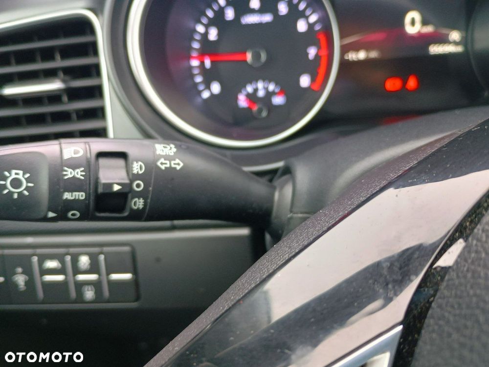 Kia Ceed 1.5 T-GDI M - 28