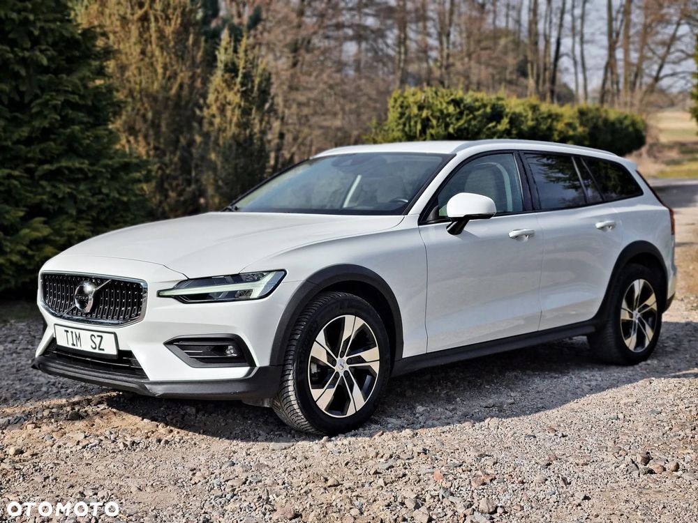 Volvo V60 Cross Country B4 D AWD Geartronic Pro - 6