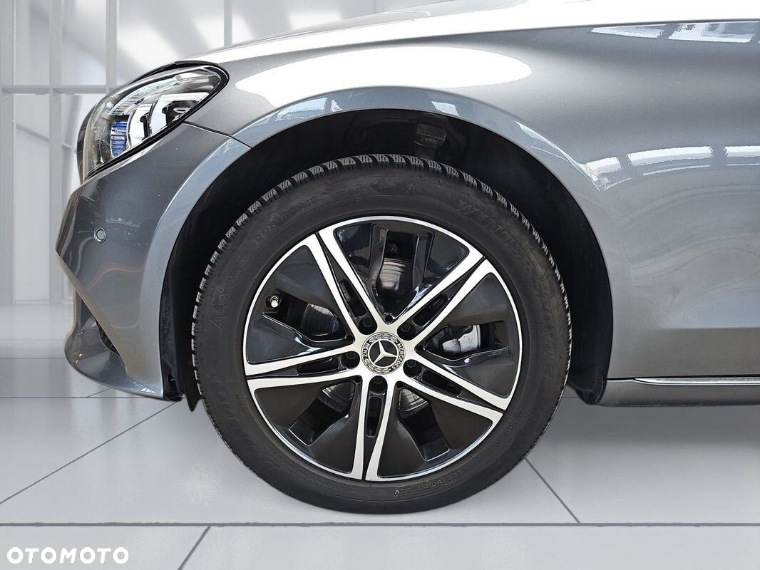 Mercedes-Benz Klasa C 200 4MATIC 9G-TRONIC - 11