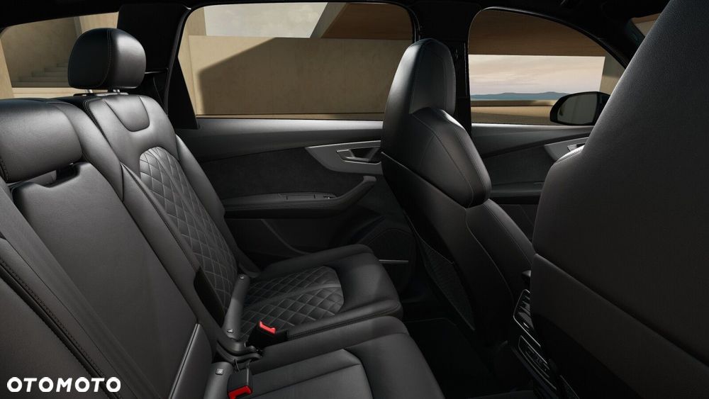 Audi Q7 TFSI e PHEV 290 kW Quattro S Line Tiptr - 12