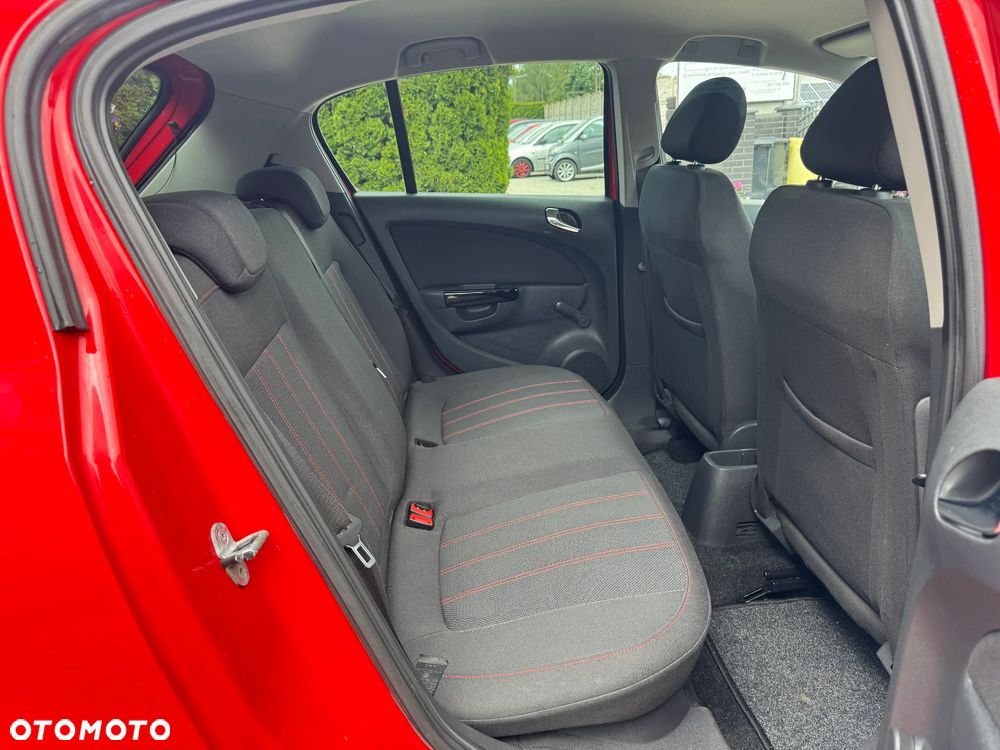 Opel Corsa 1.4 16V Color Edition - 32