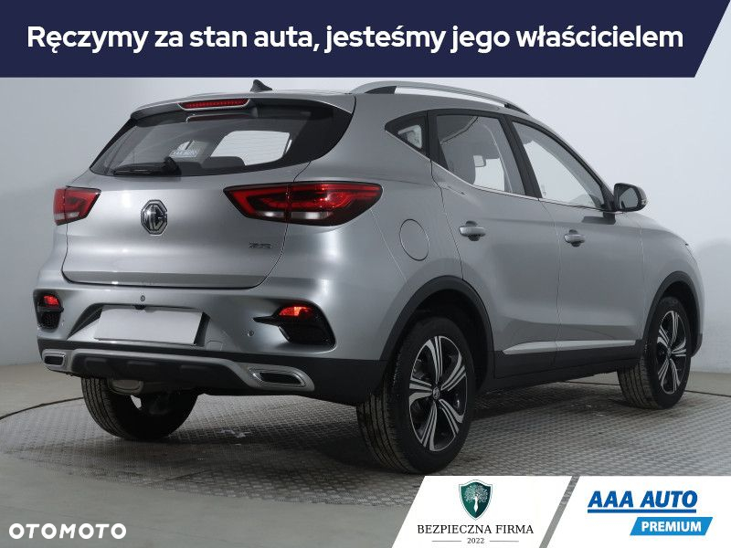MG ZS - 6