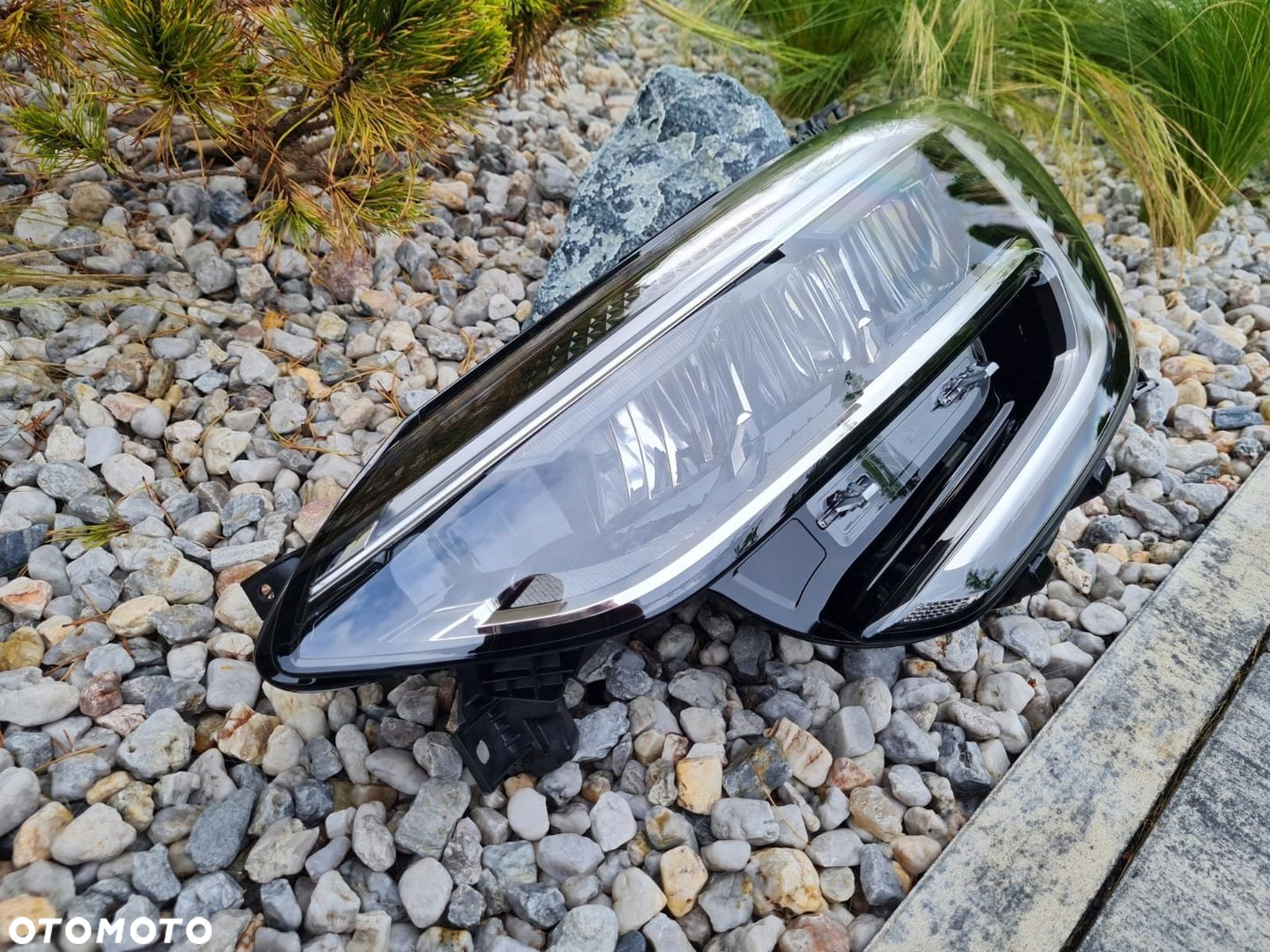 RENAULT MEGANE IV 4 LIFT Lampa lewa przód Full Led Pure Vision 260602024R - 2