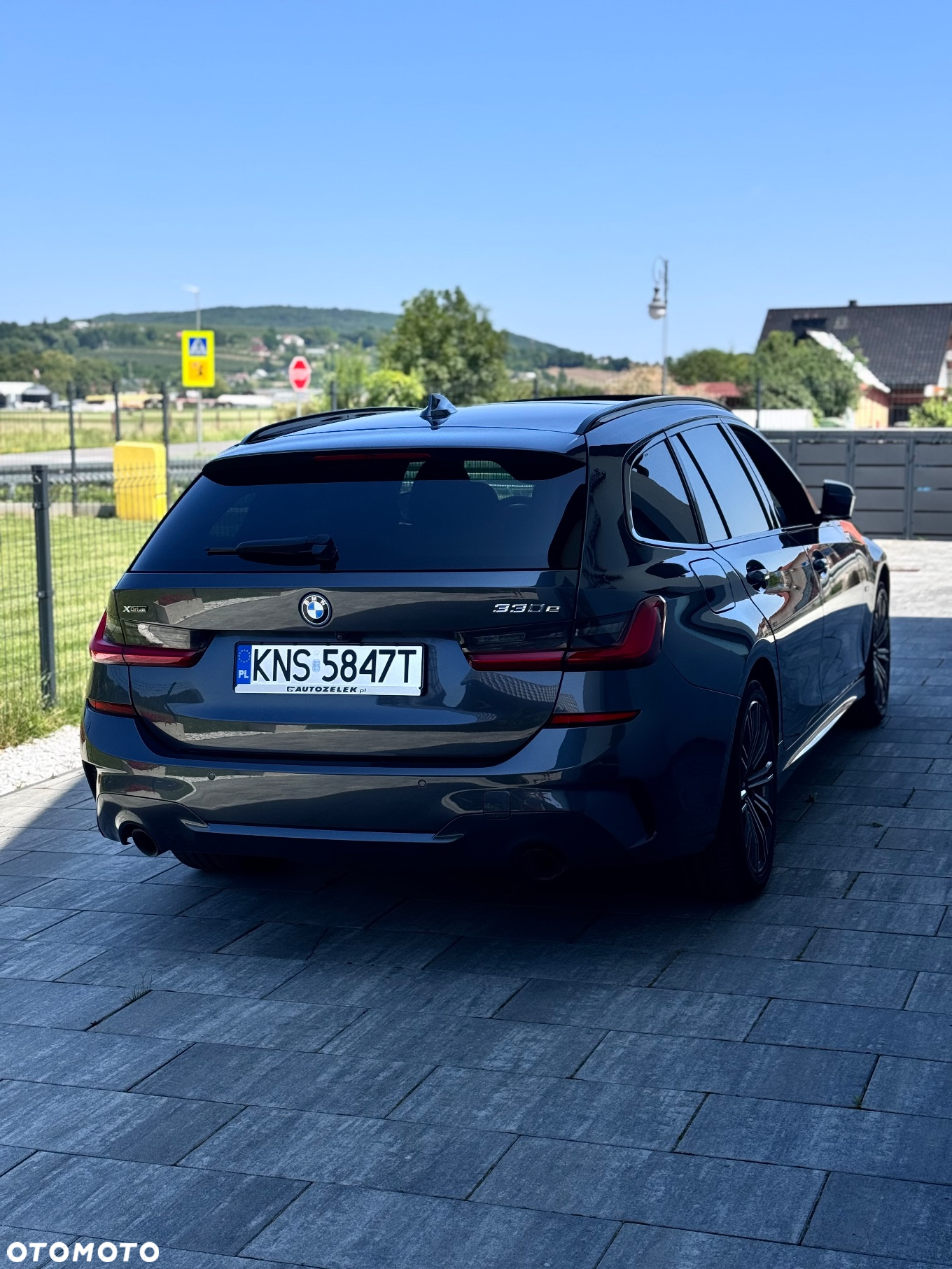 BMW Seria 3 330e Touring xDrive M Sport - 11