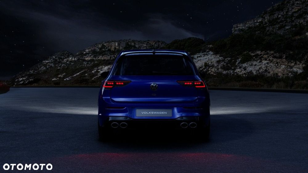 Volkswagen Golf - 18
