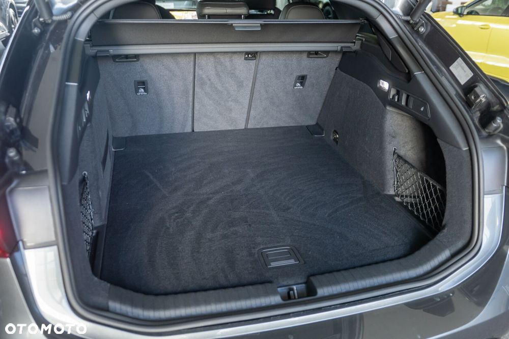 Audi A6 Avant e-tron - 10