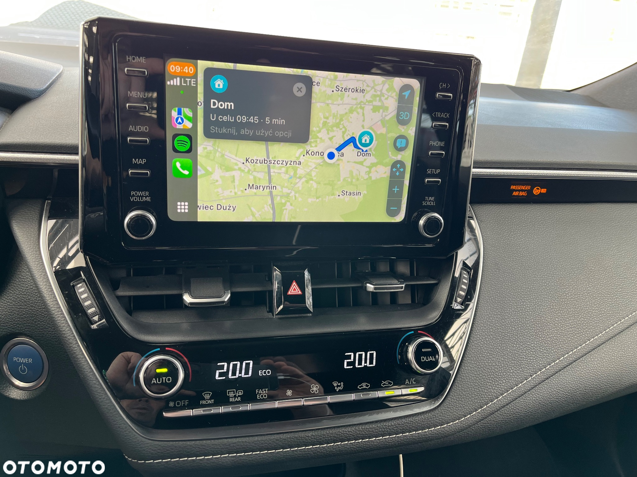 Toyota Corolla 2.0 Hybrid Comfort - 38