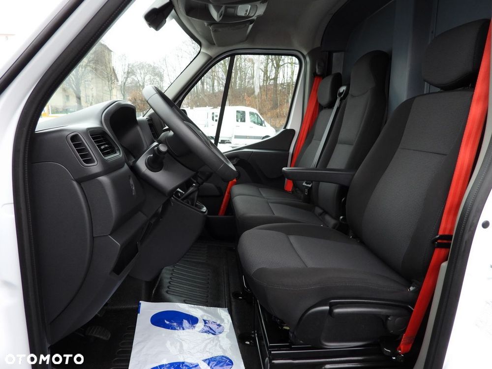 Renault MASTER FURGON CHŁODNIA  -10*C ZASILANIE 230V TEMPOMAT NAWIGACJA LEDY KLIMATYZACJA  150KM - 28
