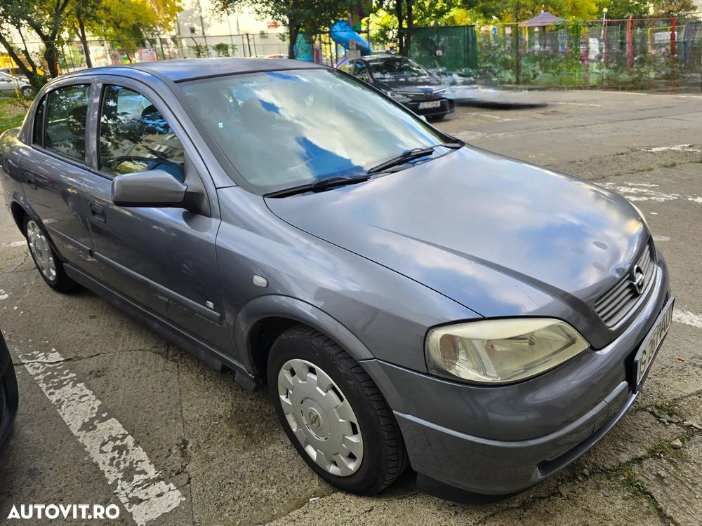 Opel Astra - 2