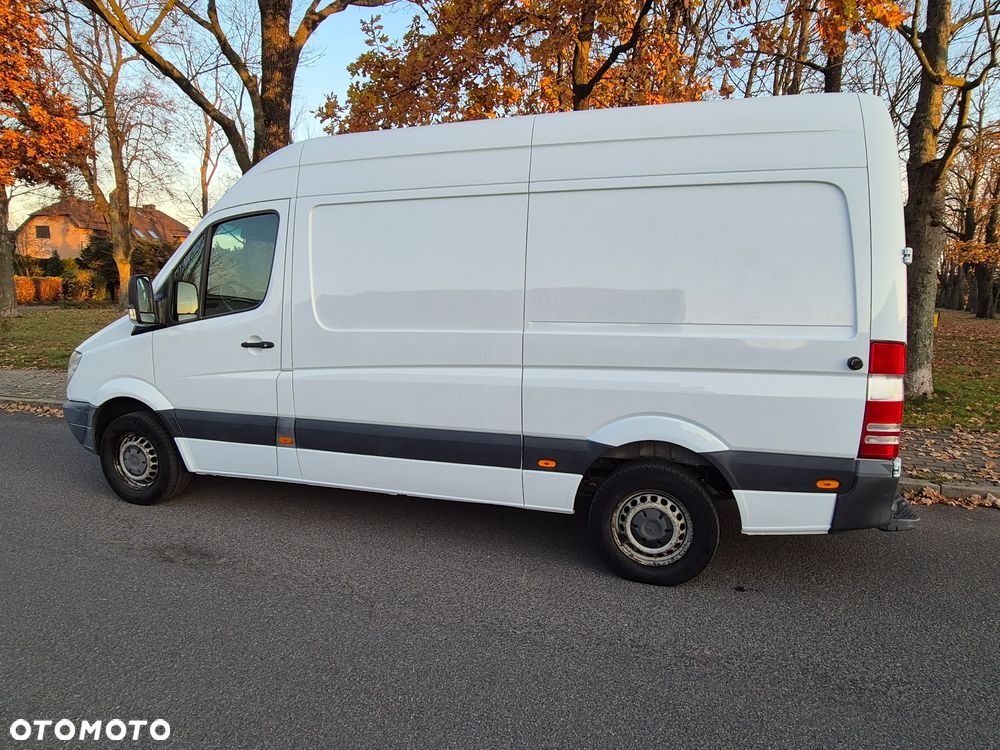 Mercedes-Benz SPRINTER - 14