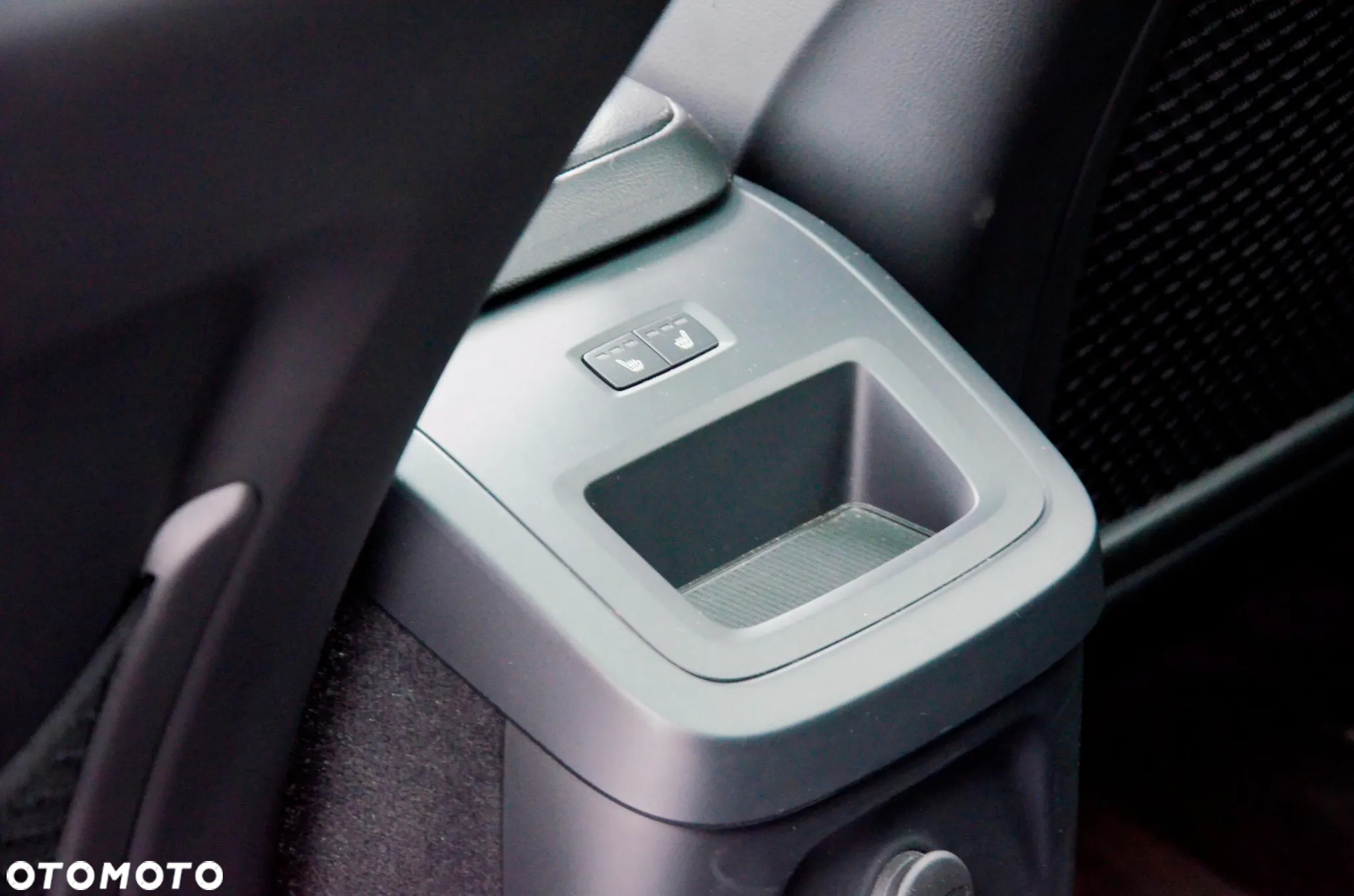 Volvo XC 60 T6 AWD Plug-In Hybrid Inscription Expression - 16