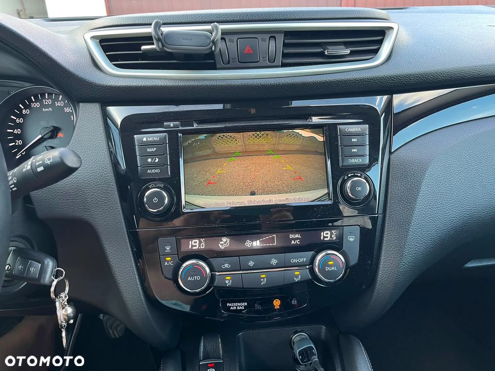 Nissan Qashqai 1.3 DIG-T Acenta - 8