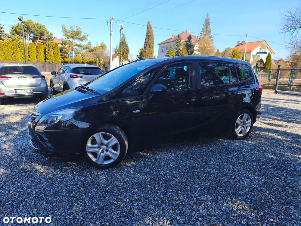 Opel Zafira 1.4 T Cosmo EcoFLEX S&S - 4