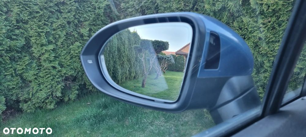 Volkswagen Passat 2.0 TDI (BlueMotion Technology) Comfortline - 34