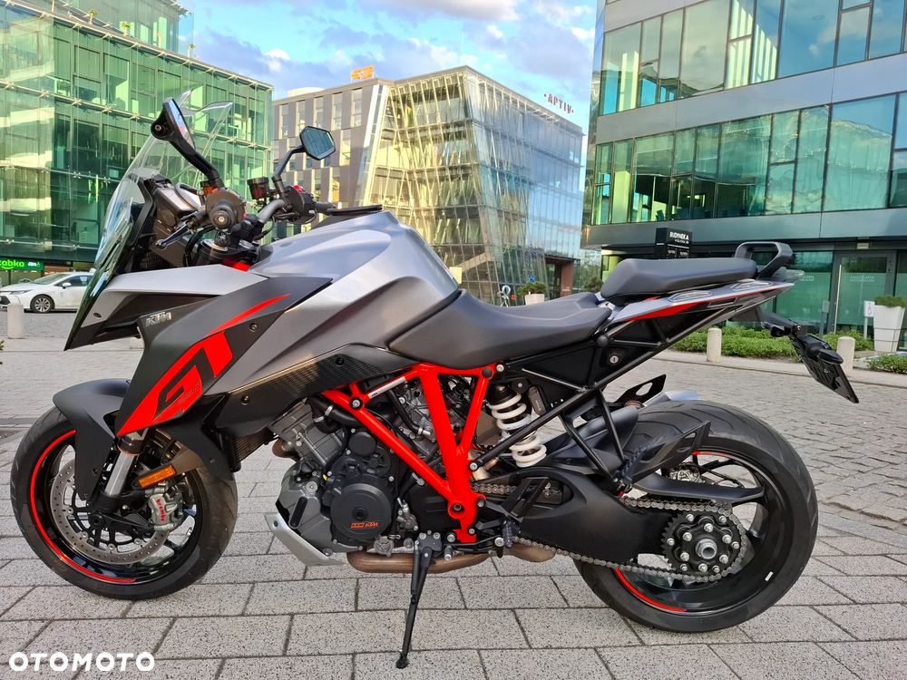 KTM Super Duke - 12