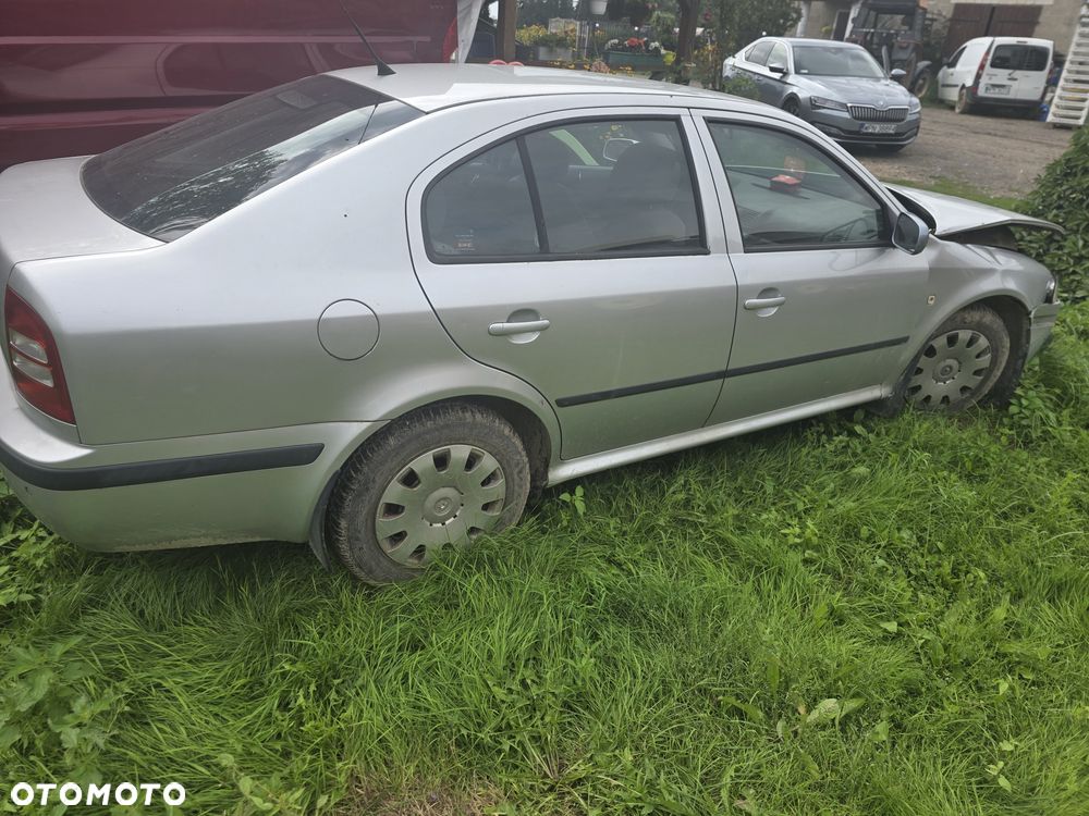 Skoda Octavia - 4