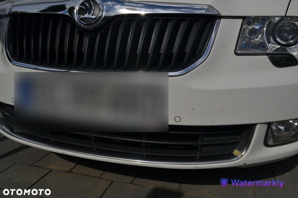 Skoda Superb 2.0 TDI Elegance - 33