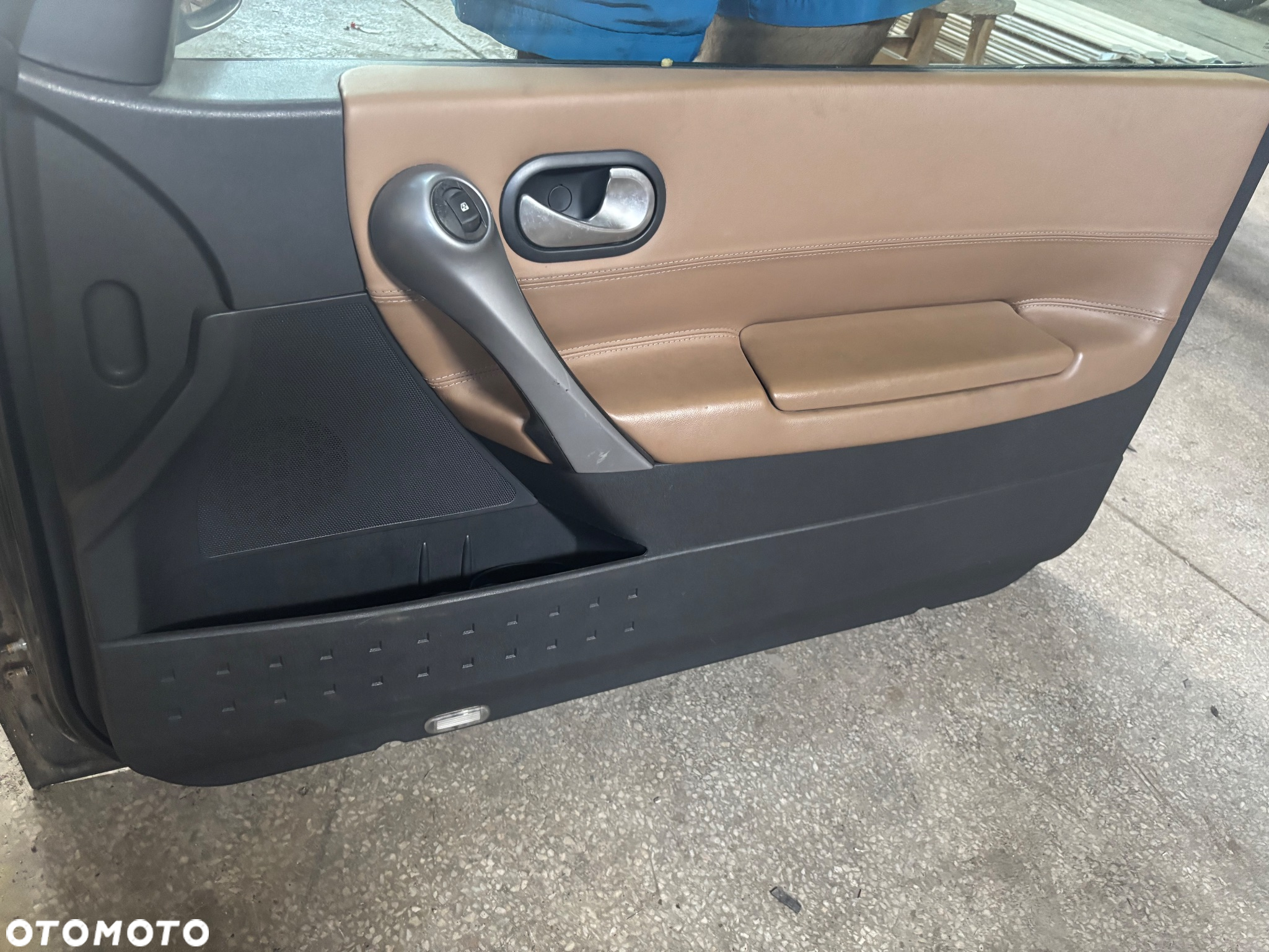 fotele kanapa  przód  tył komplet skóra renault megan  II CC Cabrio - 7