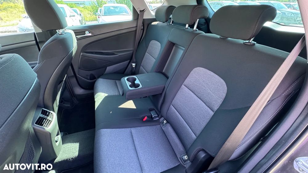 Hyundai Tucson blue 1.6 CRDi 2WD DCT Premium - 25