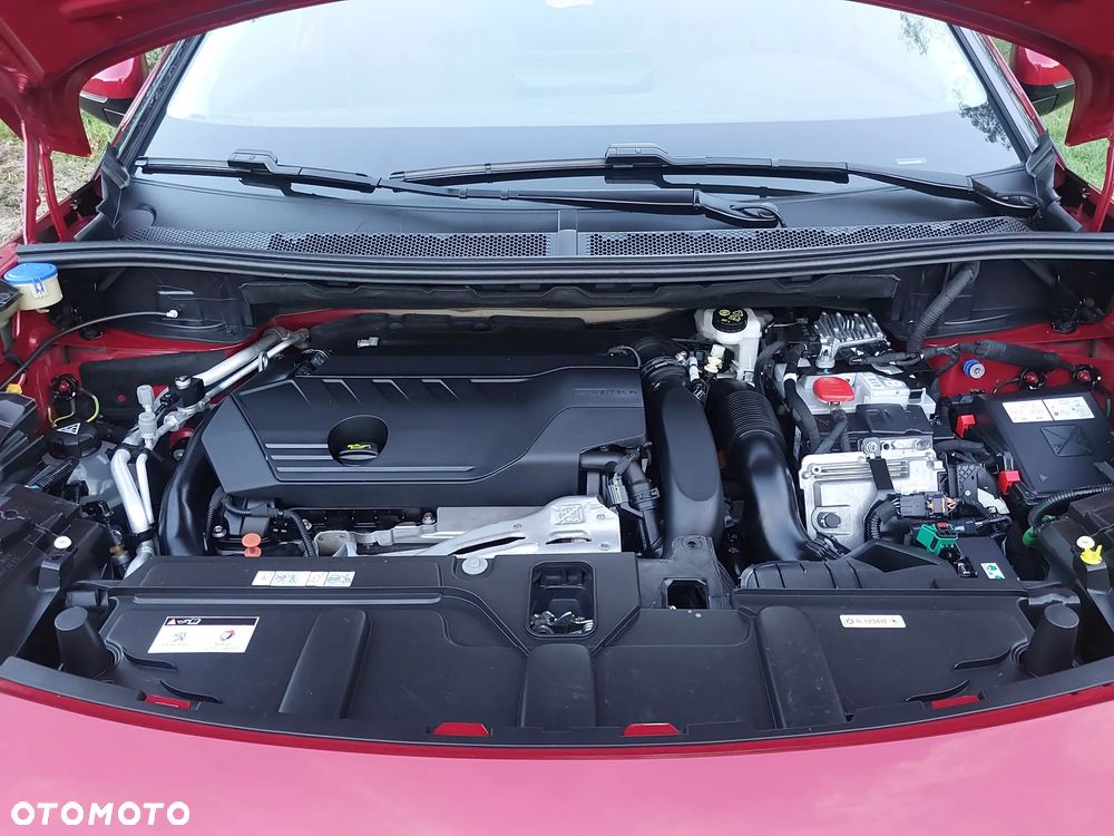 Peugeot 3008 1.6 PureTech HYbrid Allure S&S EAT8 - 37