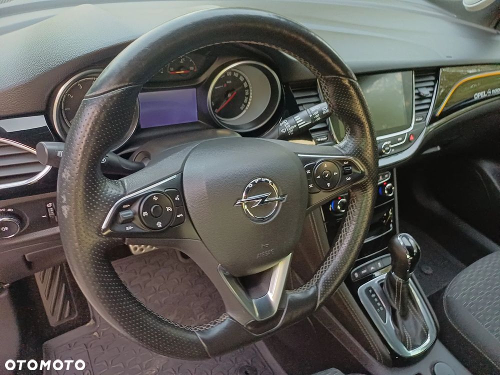Opel Astra 1.4 T Dynamic S&S - 11