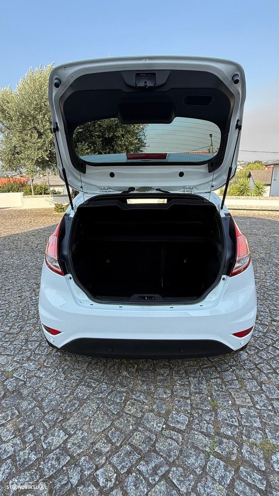 Ford Fiesta 1.0 T EcoBoost Titanium - 14