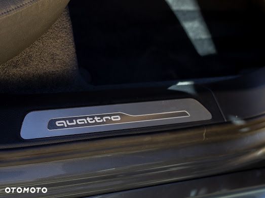 Audi A8 3.0 TFSI L Quattro - 11