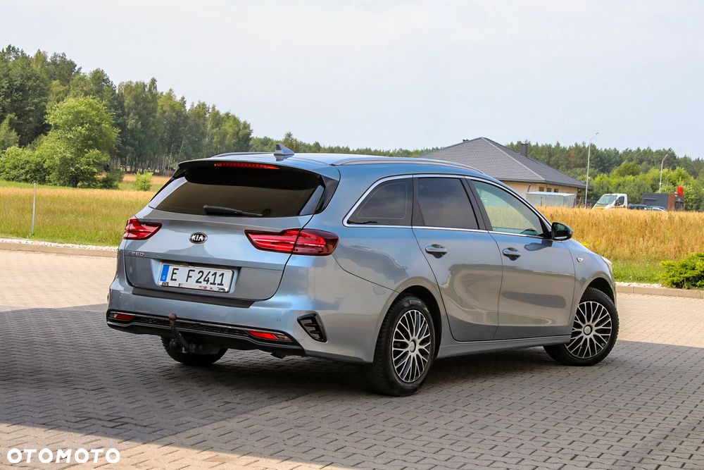 Kia Ceed 1.6 CRDi DCT Platinum Edition - 8