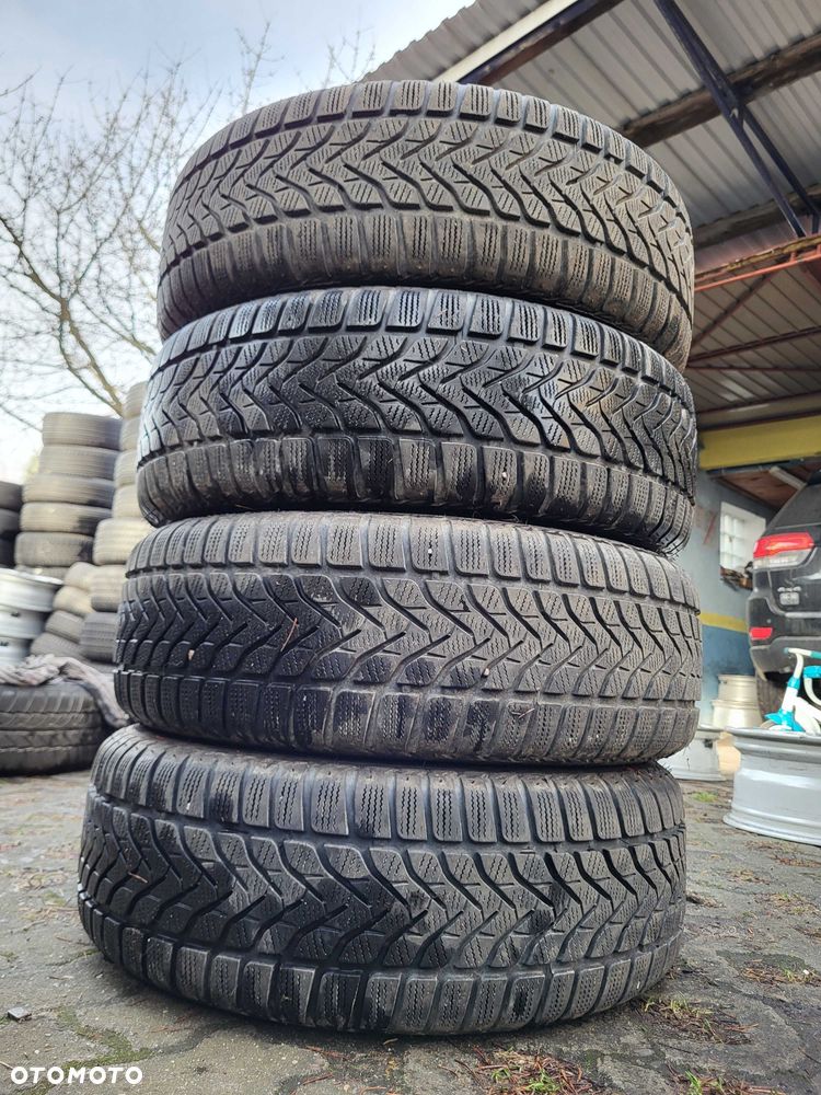 Komplet opon Lassa Snoways 3 205/60r16 92H - 1