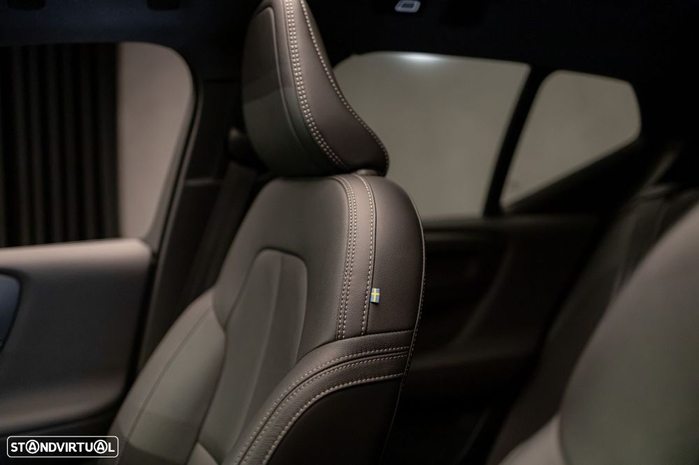 Volvo XC 40 P8 AWD Recharge RDesign - 27