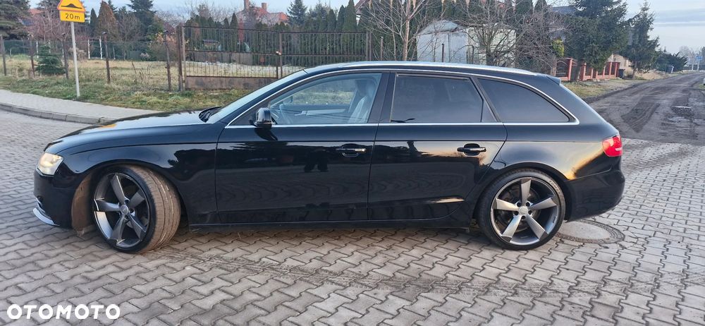 Audi A4 Avant - 5