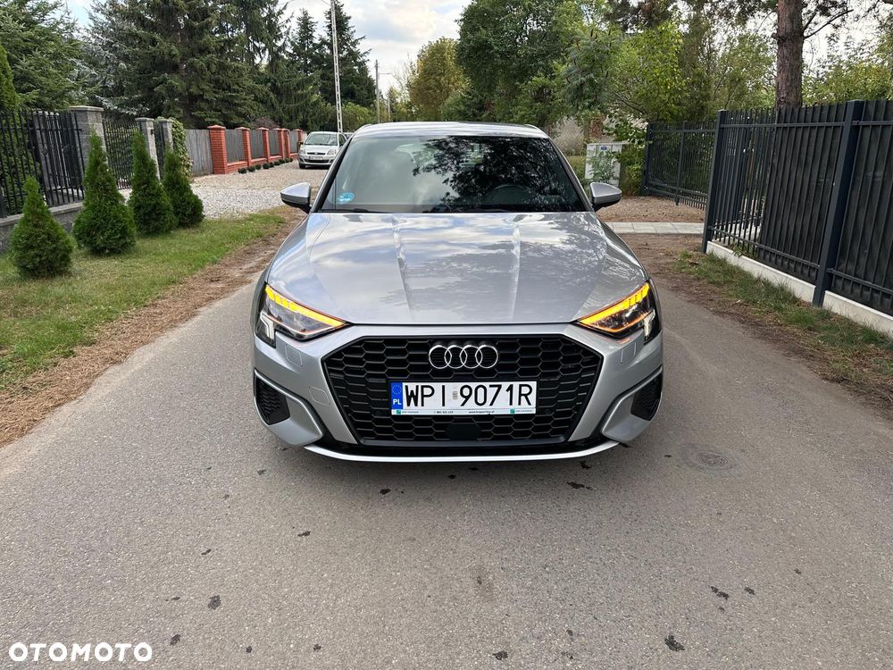 Audi A3 Sportback 35 TDI S tronic - 9