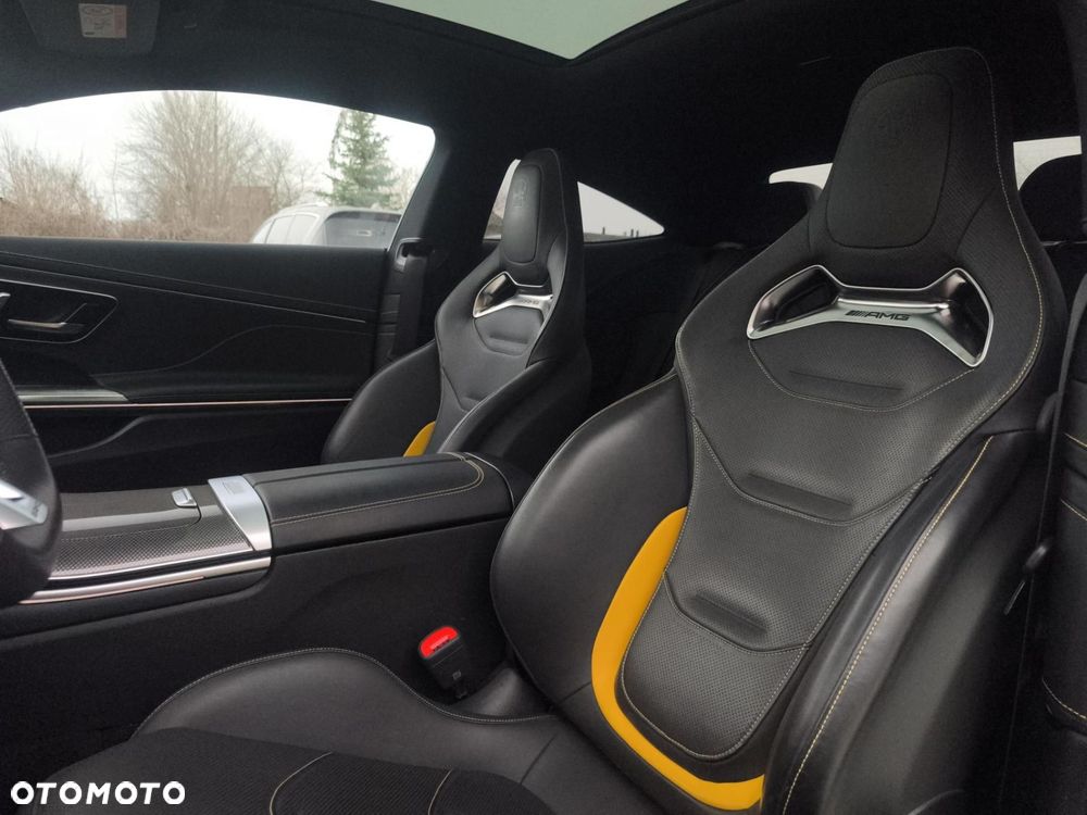 Mercedes-Benz CLE - 10